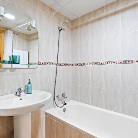 Modern And Comfortable Apartamento *